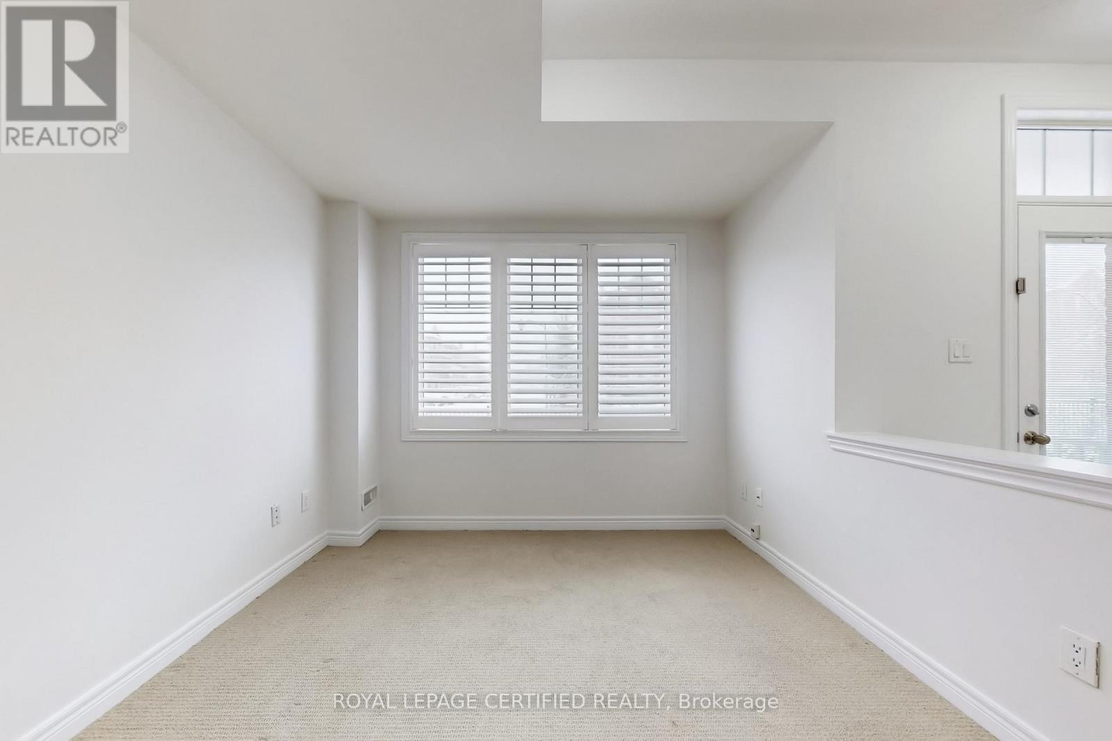 Row / Townhouse for Sale in 2 - 5725 TOSCA DRIVE|Mississauga (Churchill Meadows), Ontario L5M6V9 5