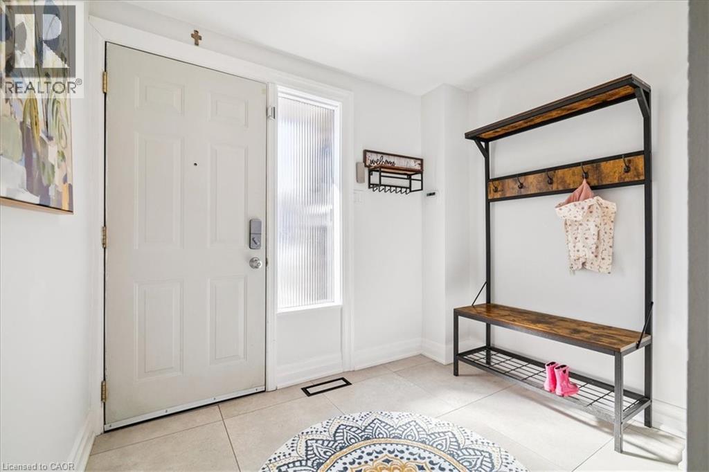 Row / Townhouse for Sale in 7430 COPENHAGEN Road Unit# 32|Mississauga, Ontario L5N2C4 5