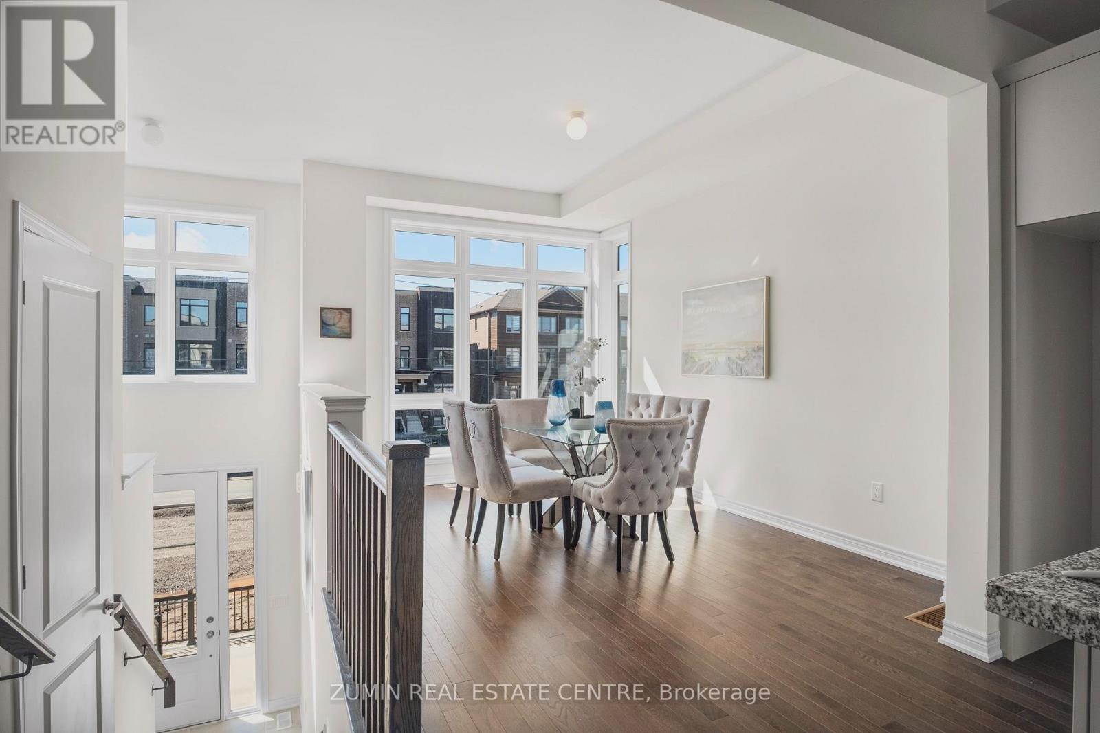 Row / Townhouse for Sale in 3189 SIXTH LINE|Oakville (GO Glenorchy), Ontario L6H0V7 3