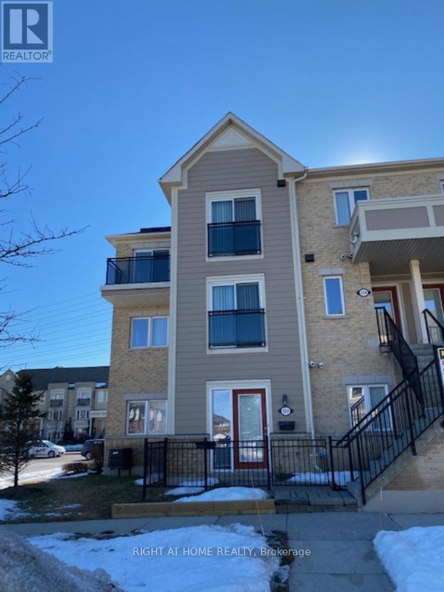 Row / Townhouse for Sale in 124 - 5035 OSCAR PETERSON BOULEVARD|Mississauga (Churchill Meadows), Ontario L5M0P4