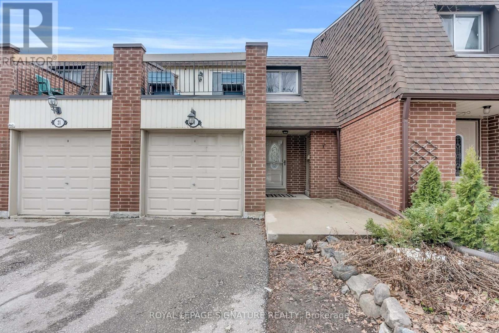 Row / Townhouse for Sale in #20 - 6240 MONTEVIDEO ROAD|Mississauga (Meadowvale), Ontario L5N2N7 3