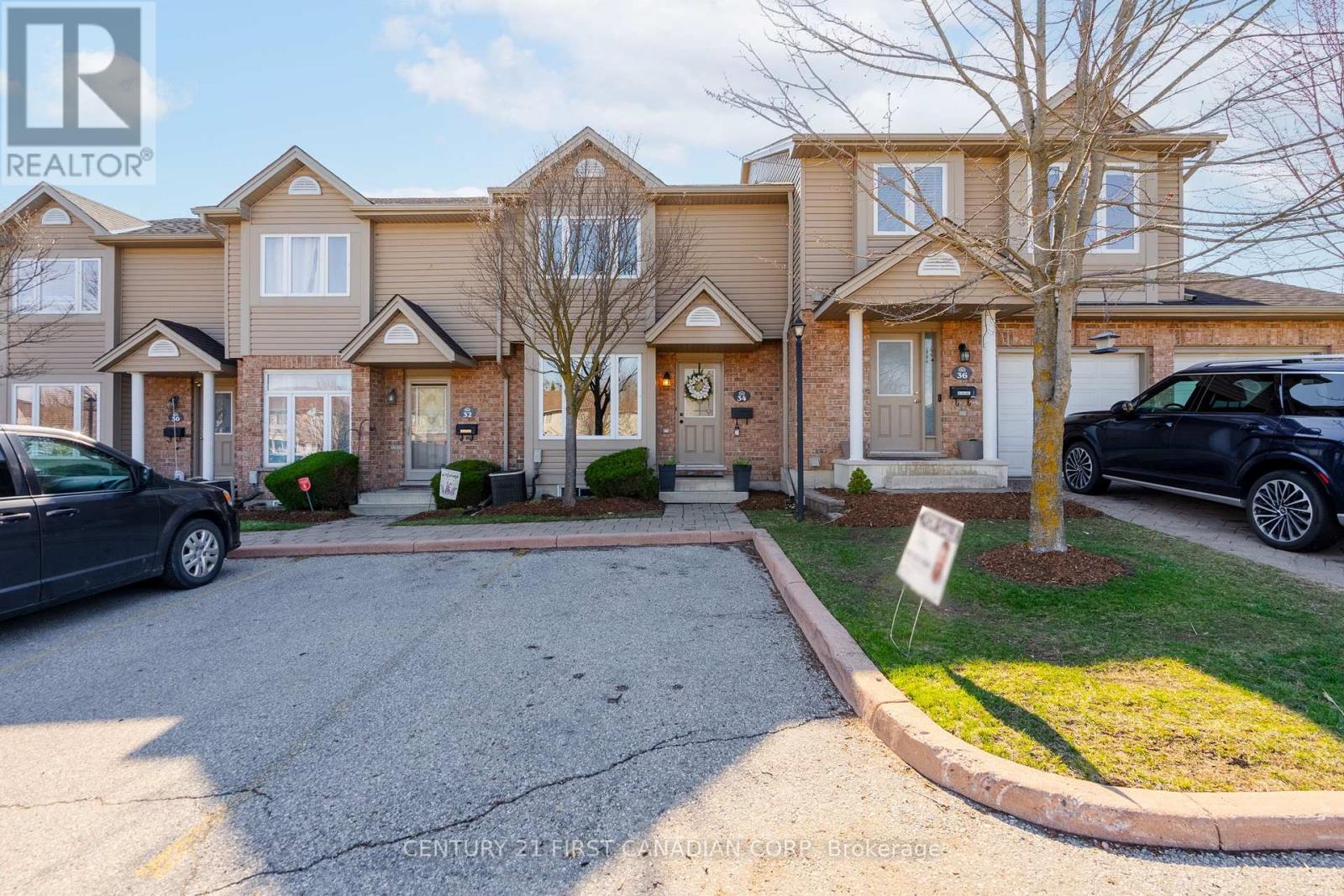 34 - 1320 SAVANNAH DRIVE, London North (North C)