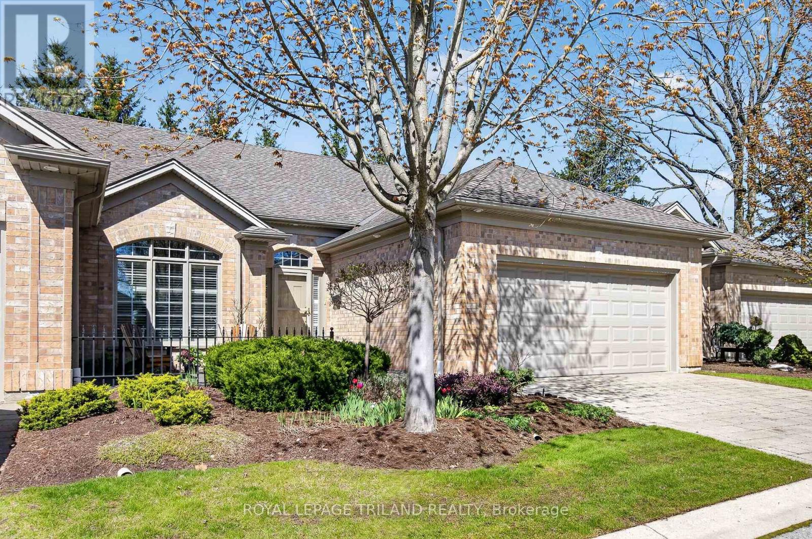 14 - 140 MCGARRELL DRIVE, London North (North R)