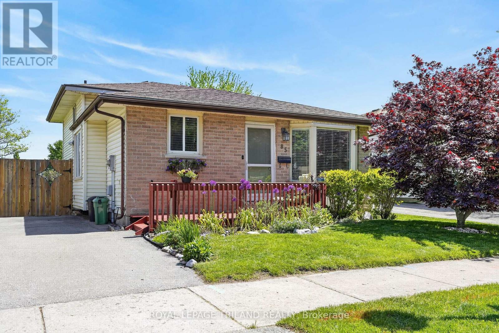 85 ADSWOOD ROAD, London South (South Y)