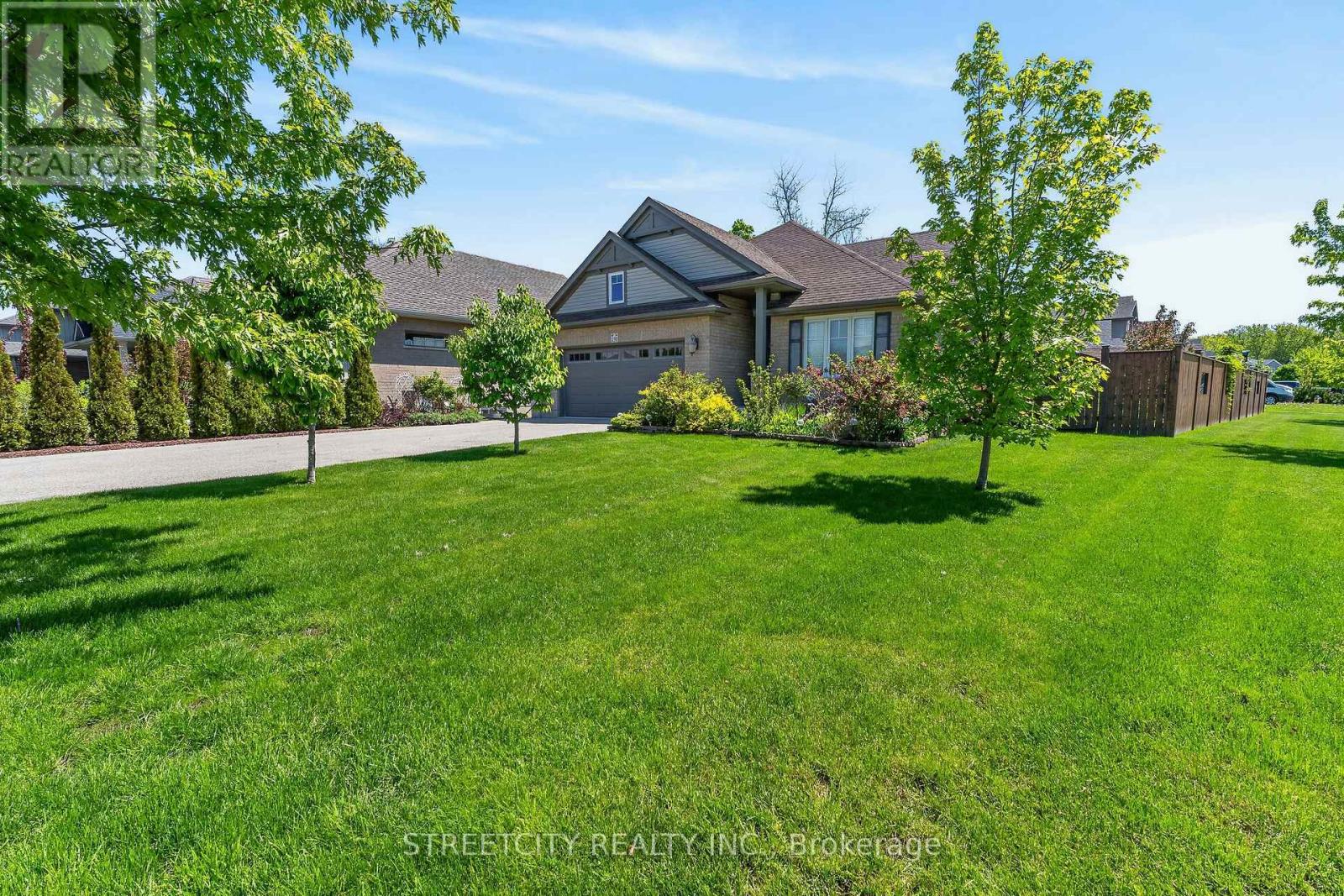 190 EMERY STREET, Central Elgin (Port Stanley)