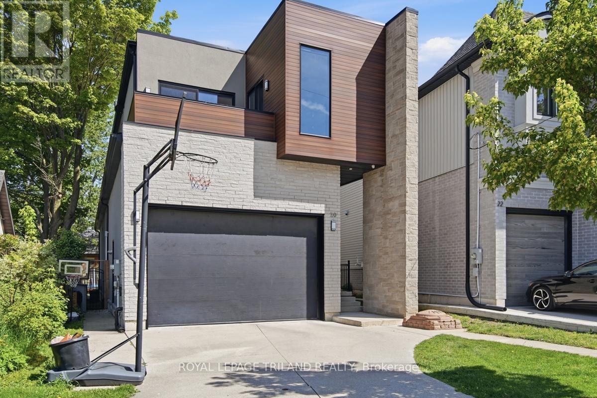 20 GARFIELD AVENUE, London South (South F)