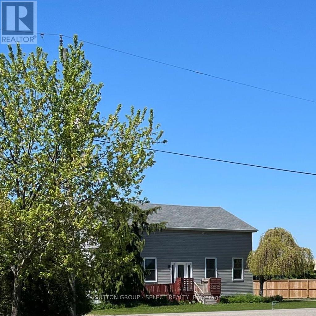 7504 TALBOT TRAIL, Chatham-Kent (Raleigh)