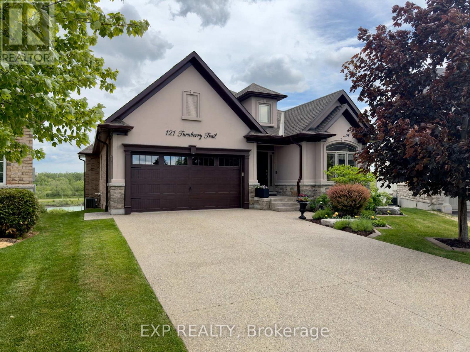 121 TURNBERRY TRAIL, Welland (Hwy 406/Welland)