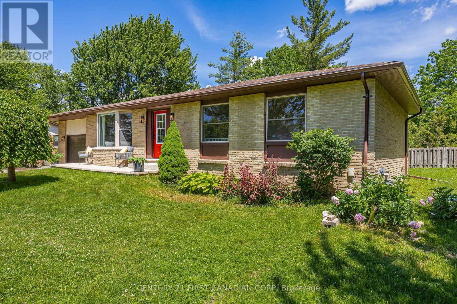 34314 DENFIELD ROAD, Lucan Biddulph (Clandeboye)