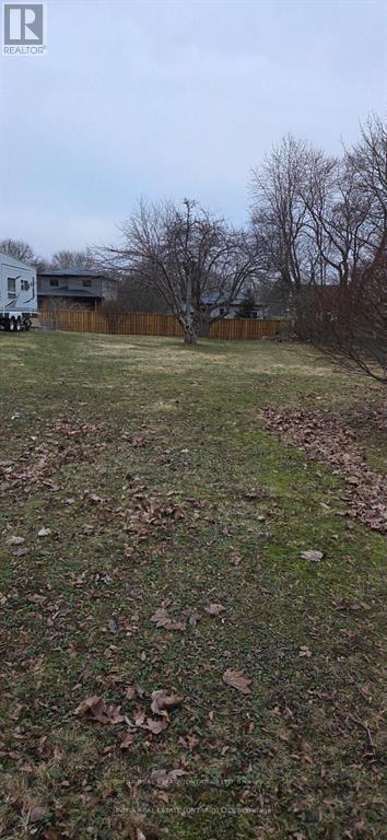 1042 DEARNESS DRIVE, London South (South Y)