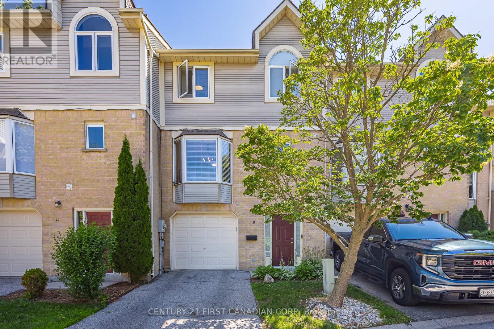 25 - 9 AILSA PLACE, London South (South J)