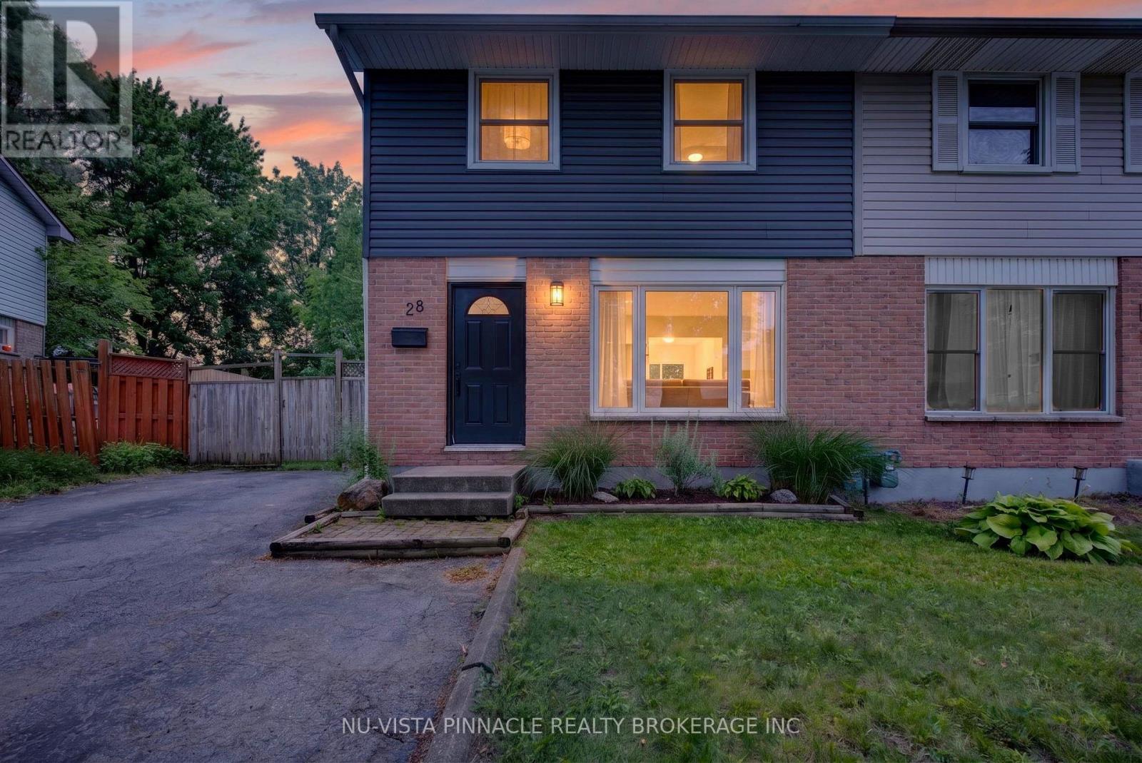 28 EDGEMERE CRESCENT, London South (South T)