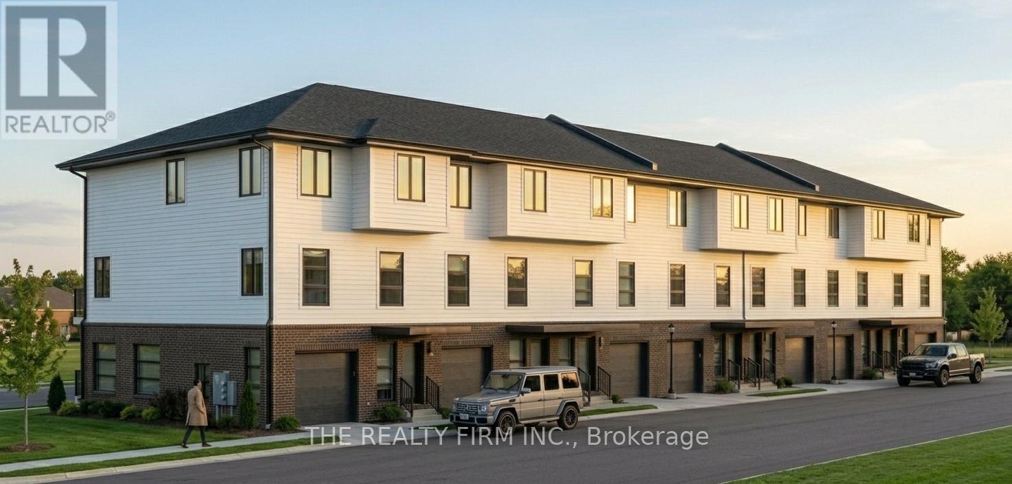 1236 SOUTHDALE ROAD E, London South (South S)