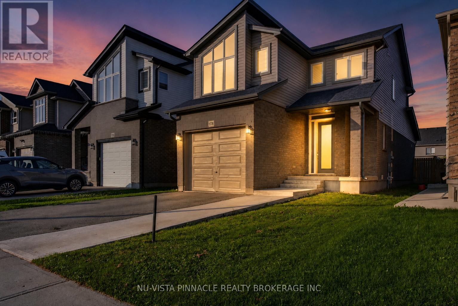 1778 AUKETT DRIVE, London North (North D)
