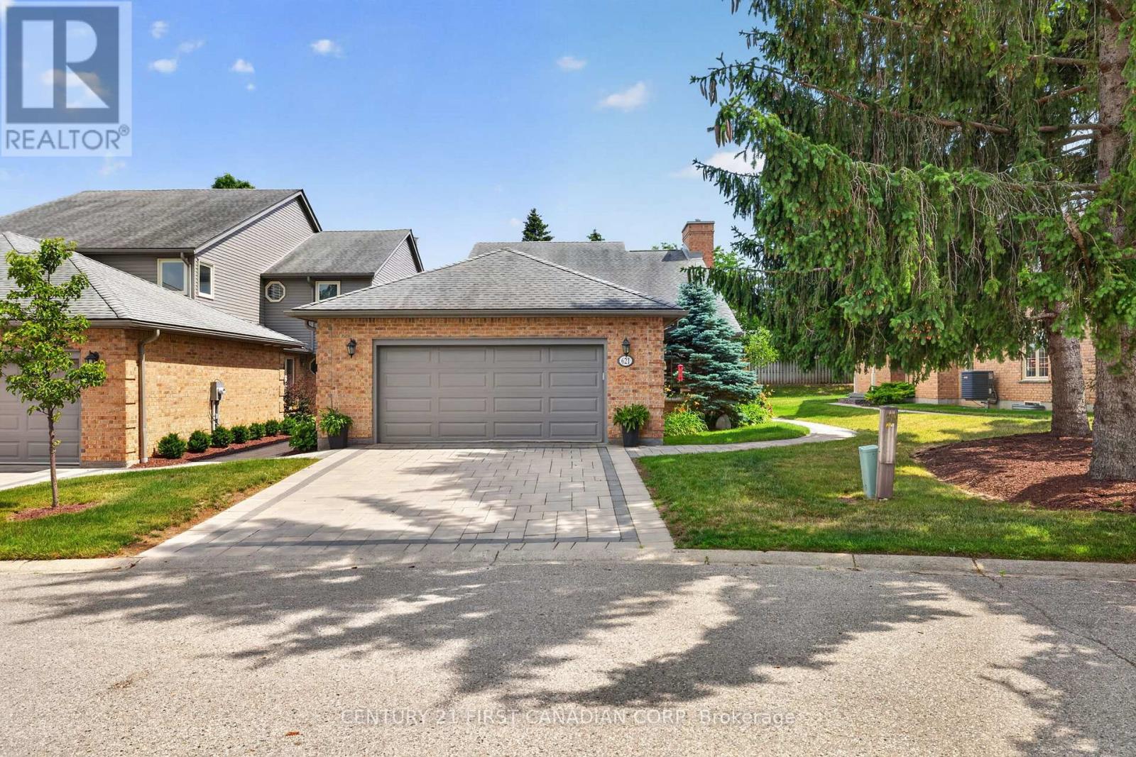 621 LANSDOWNE AVENUE, Woodstock (Woodstock - North)