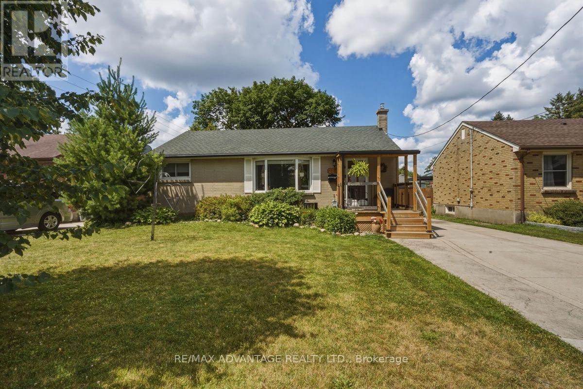 289 WINNIPEG BOULEVARD, London East (East H)