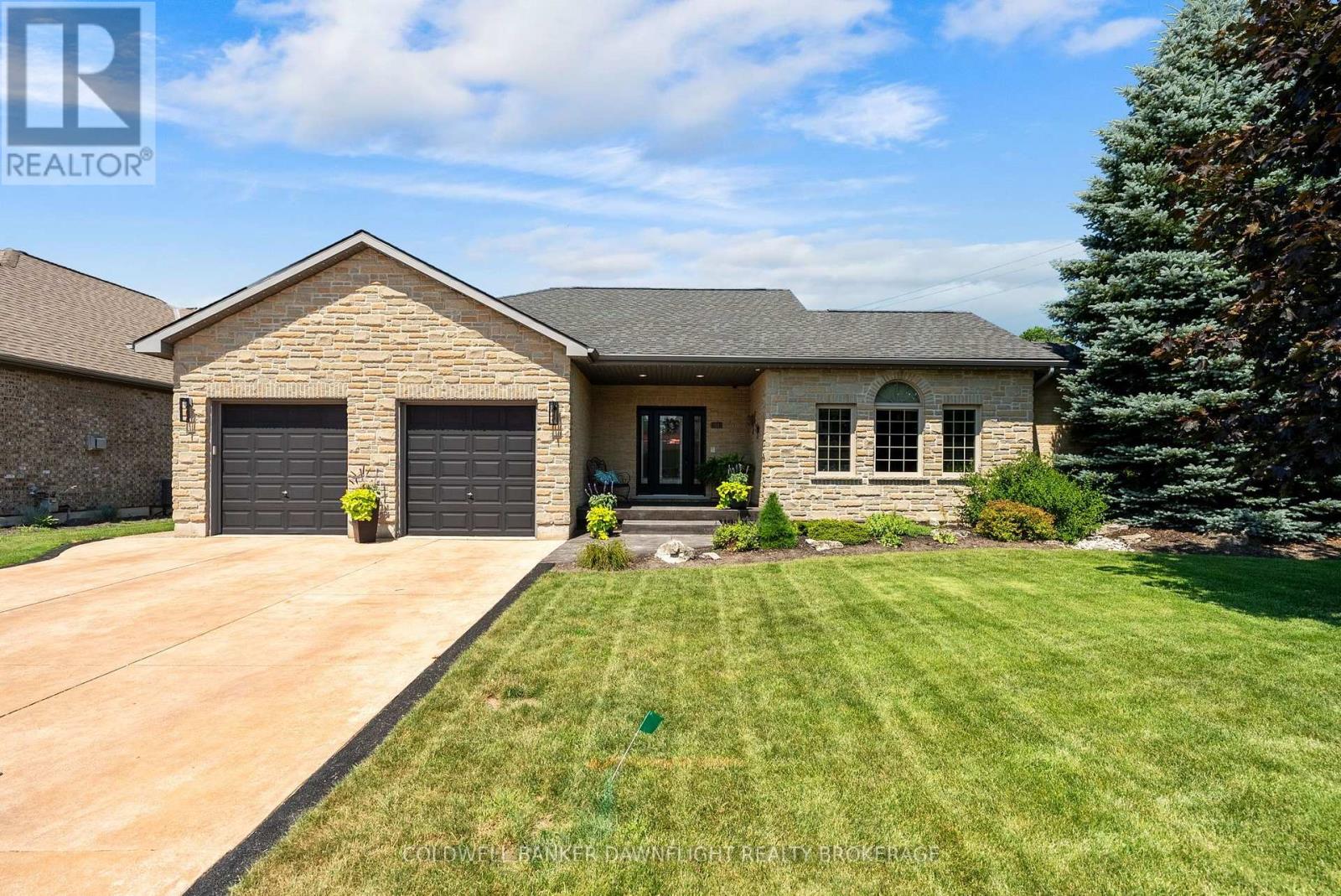 51 SNIDER CRESCENT, South Huron (Exeter)