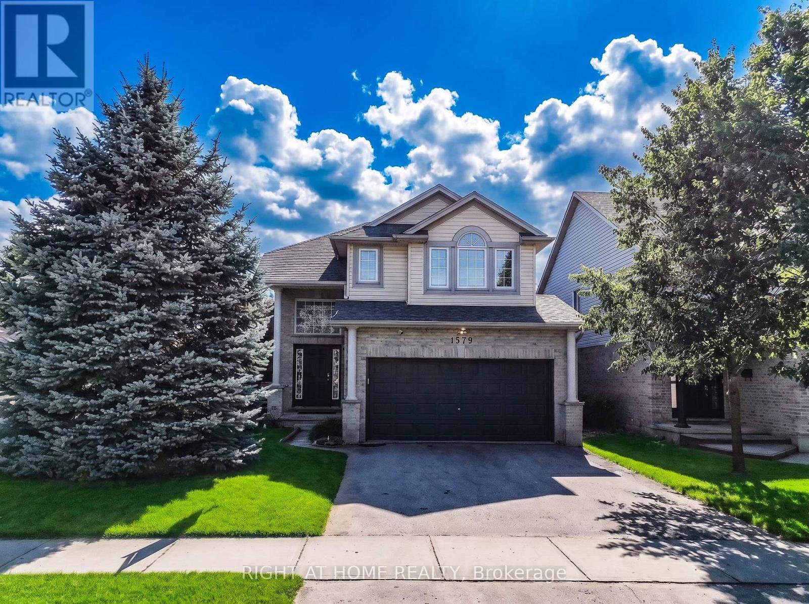 1579 DEVOS DRIVE, London North (North C)