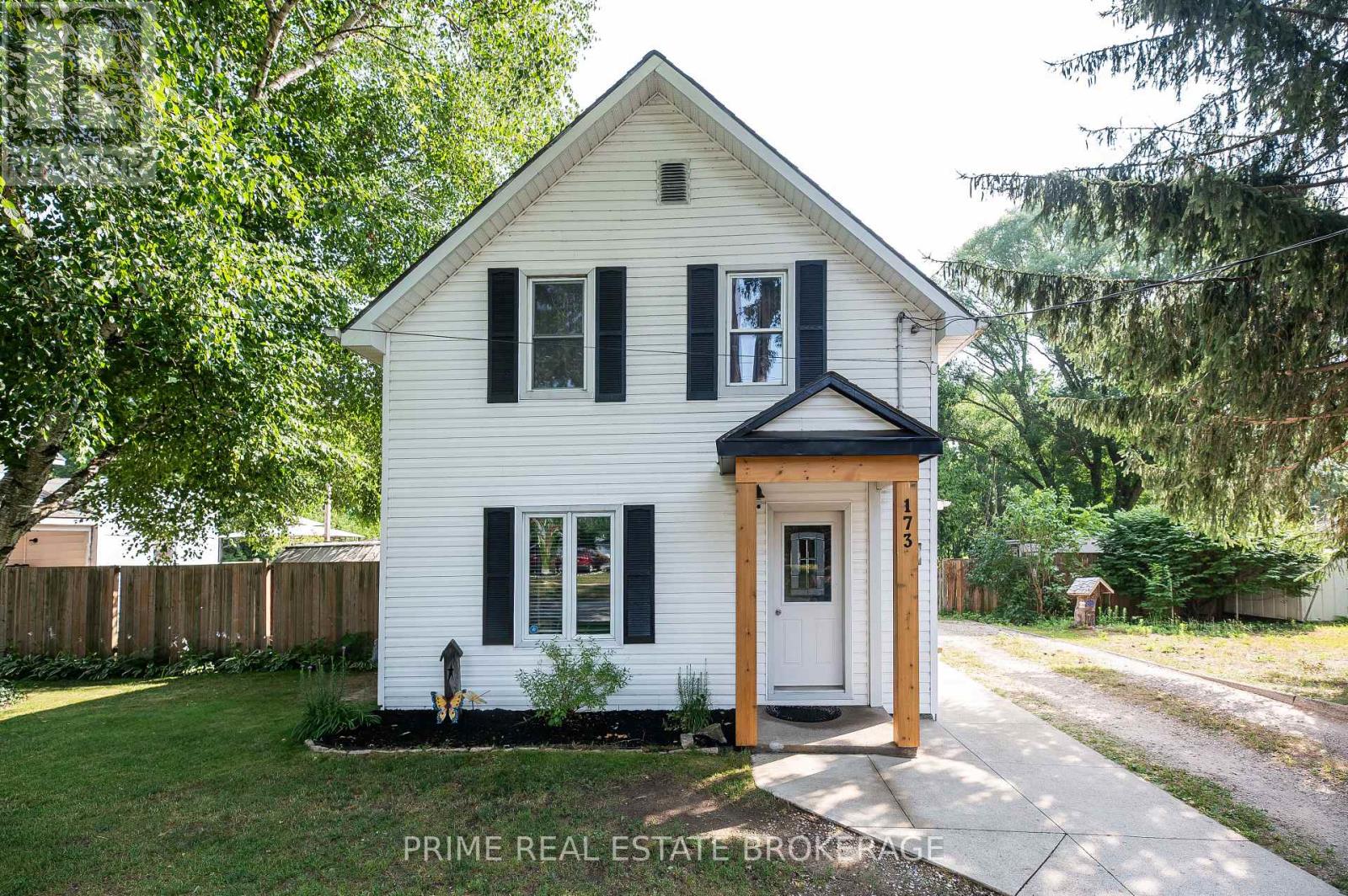 173 FURNIVAL ROAD, West Elgin (Rodney)