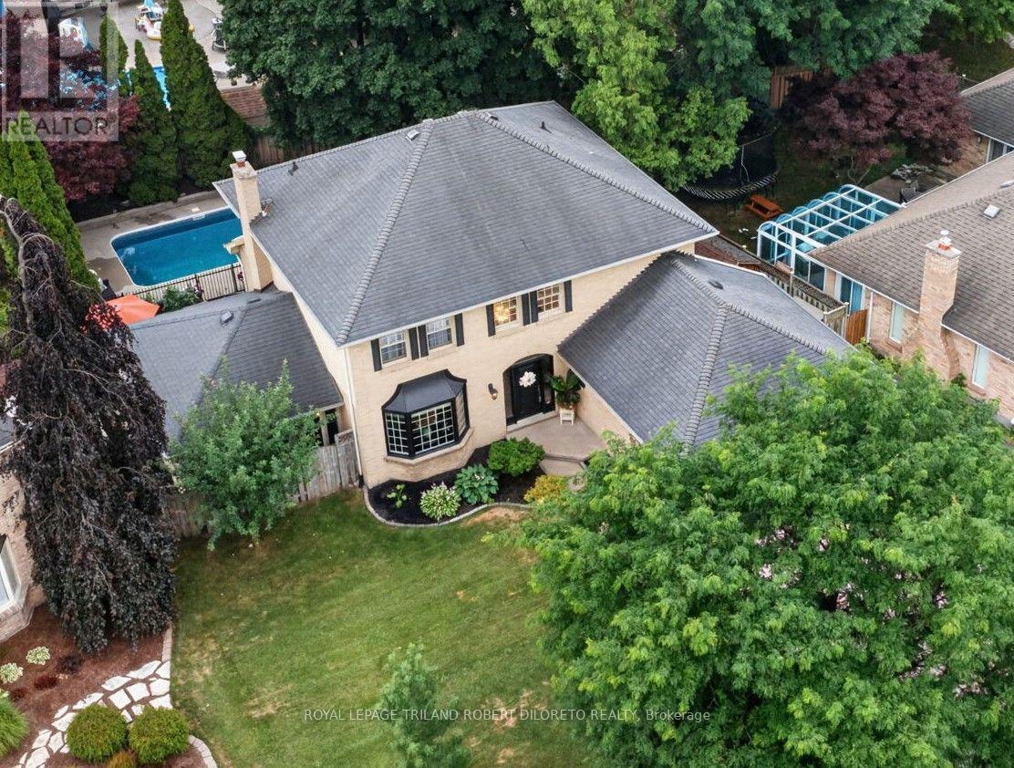 110 SUMMERDALE PLACE, London South (South B)