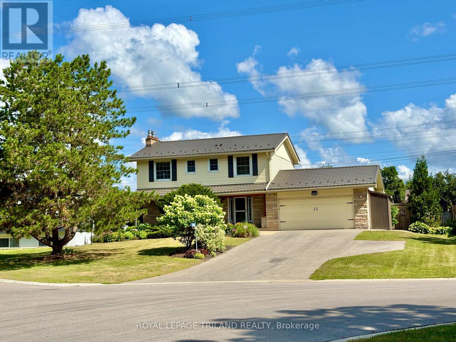 10201 LYNHURST PARK DRIVE, Southwold (Lynhurst)