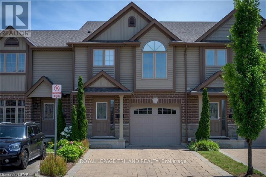 4 - 2635 BATEMAN TRAIL, London South (South W)