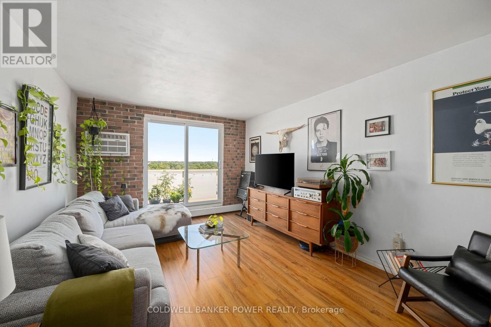 1105 - 573 MORNINGTON AVENUE, London East (East G)