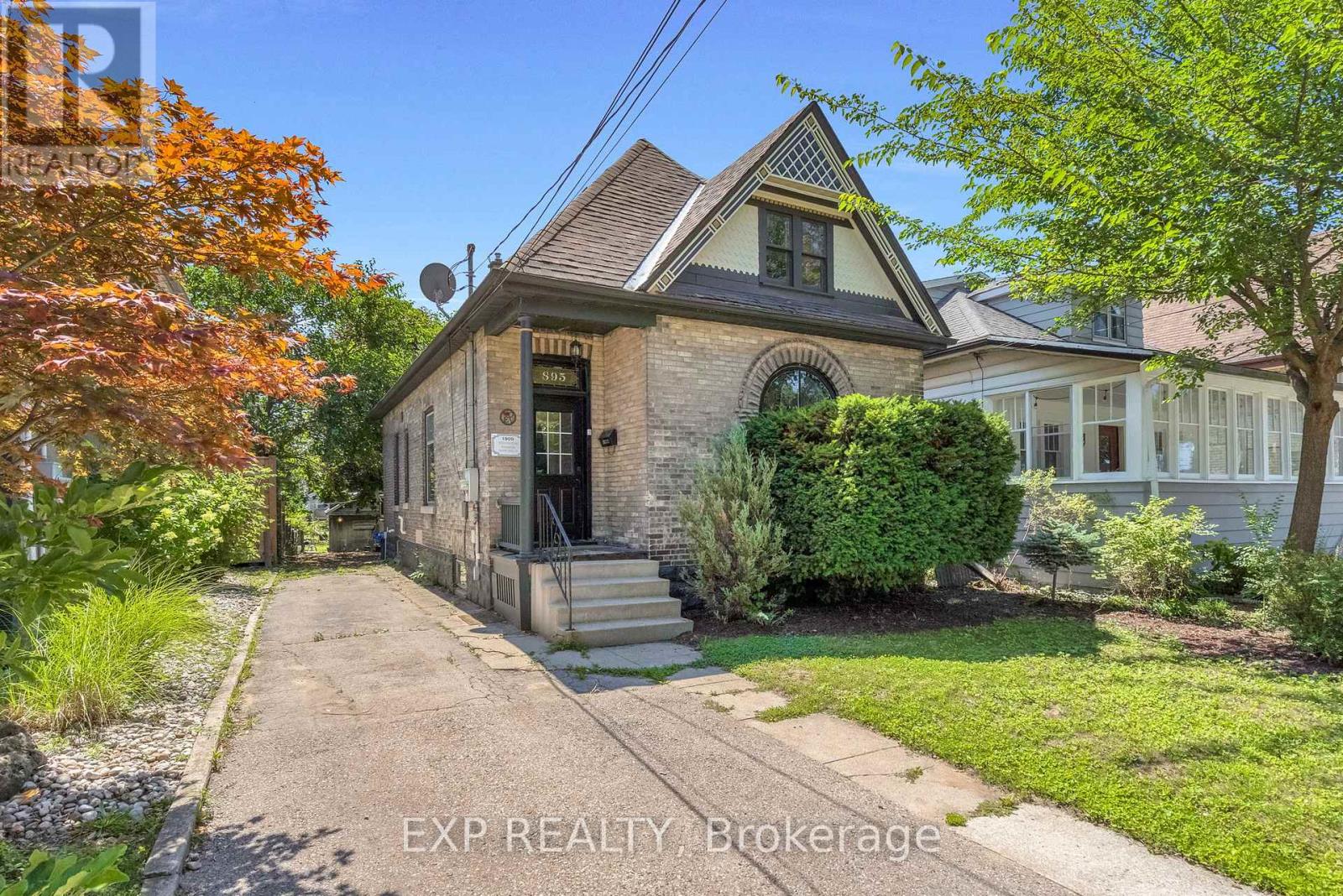 895 DUFFERIN AVENUE, London East (East G)