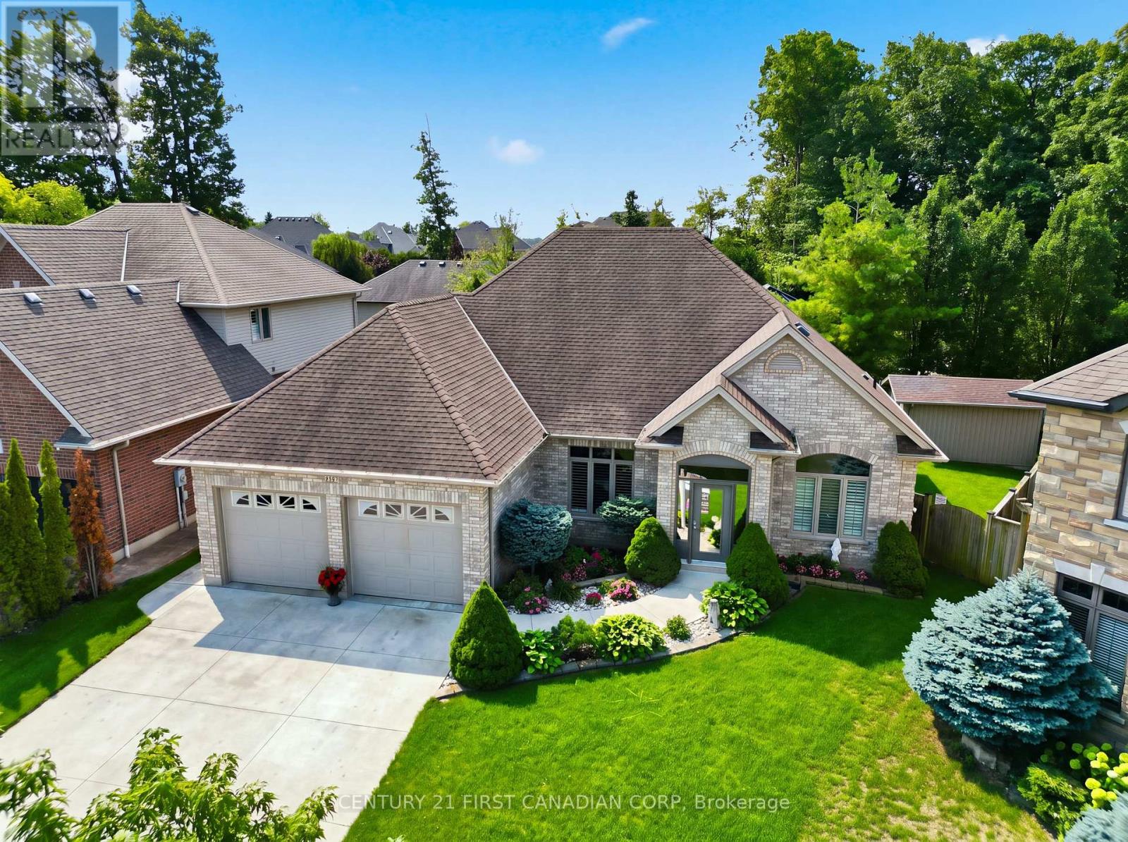 2285 LILAC AVENUE, London South (South K)