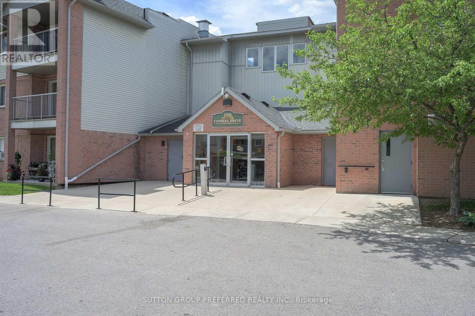 52 - 136 CONWAY DRIVE, London South (South X)