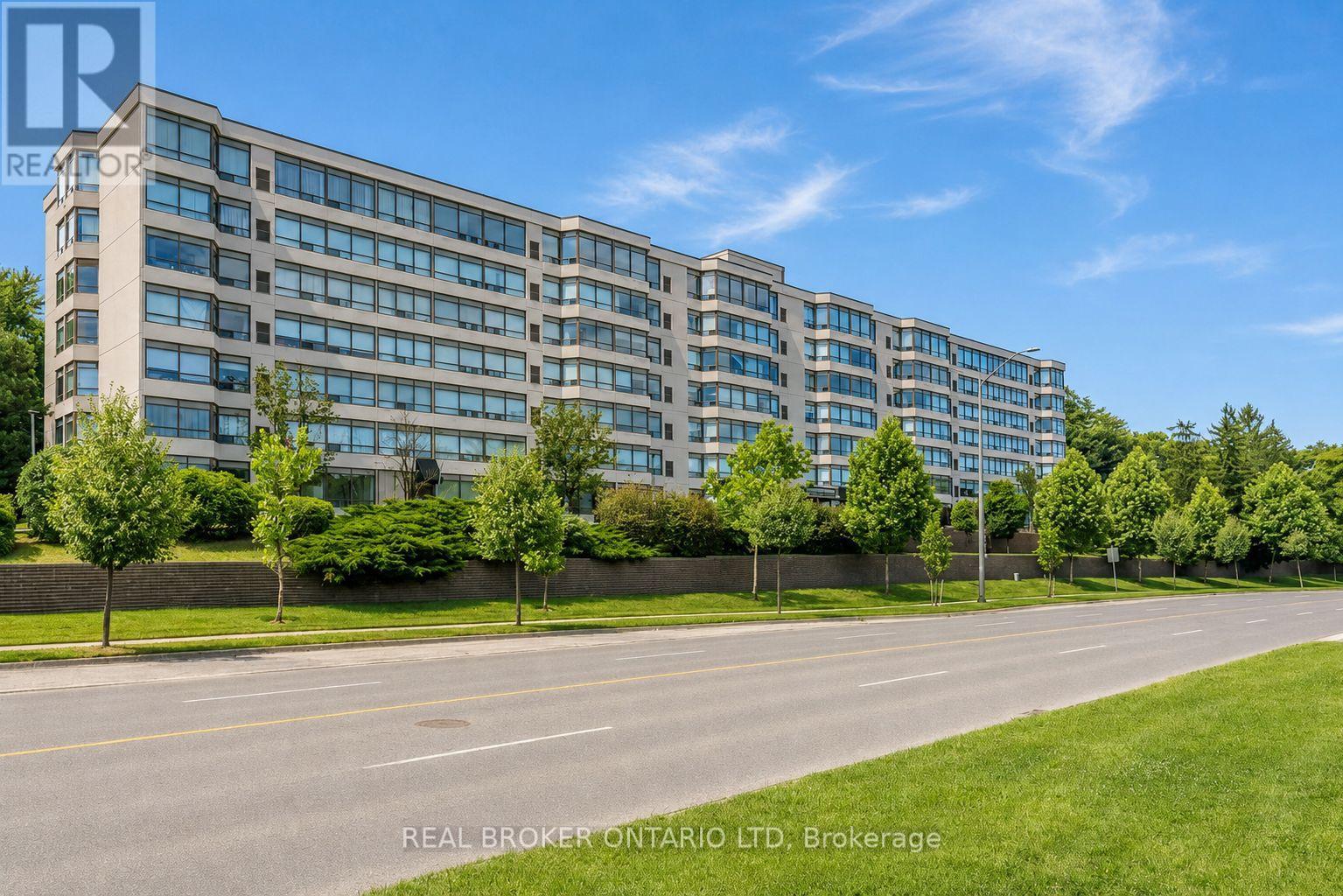 315 - 521 RIVERSIDE DRIVE, London North (North P)