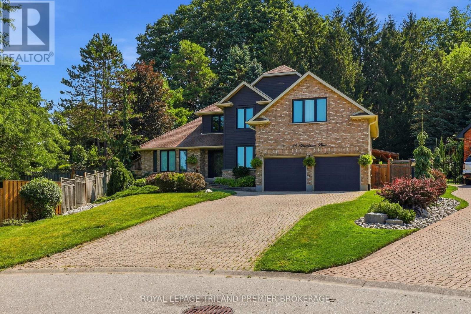 39 HUTCHINSON PLACE, Woodstock (Woodstock - North)