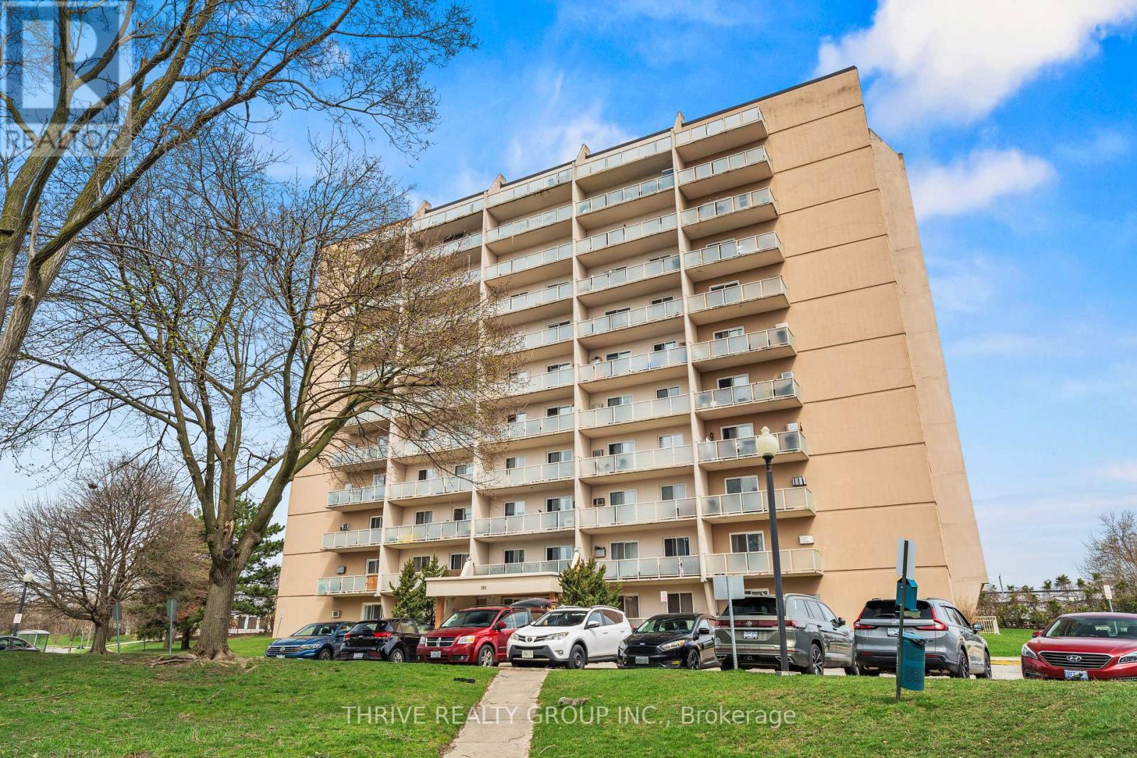 708 - 583 MORNINGTON AVENUE, London East (East G)