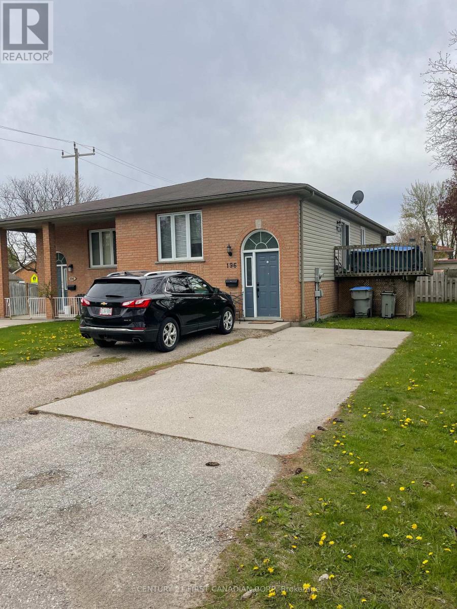 196 ADELAIDE STREET, Strathroy-Caradoc (SW)