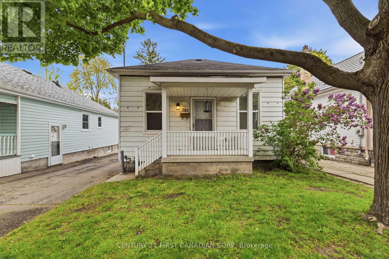 781 ELIAS STREET, London East (East G)