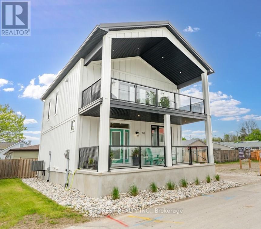 152 MAUD STREET, Central Elgin (Port Stanley)