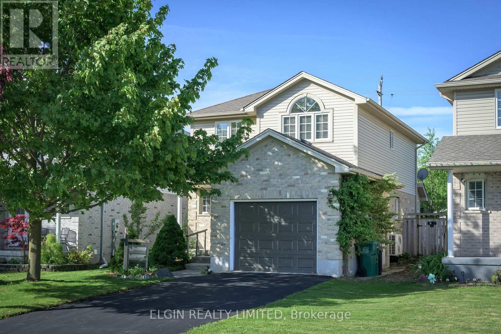 9939 FLORENCE STREET, Southwold