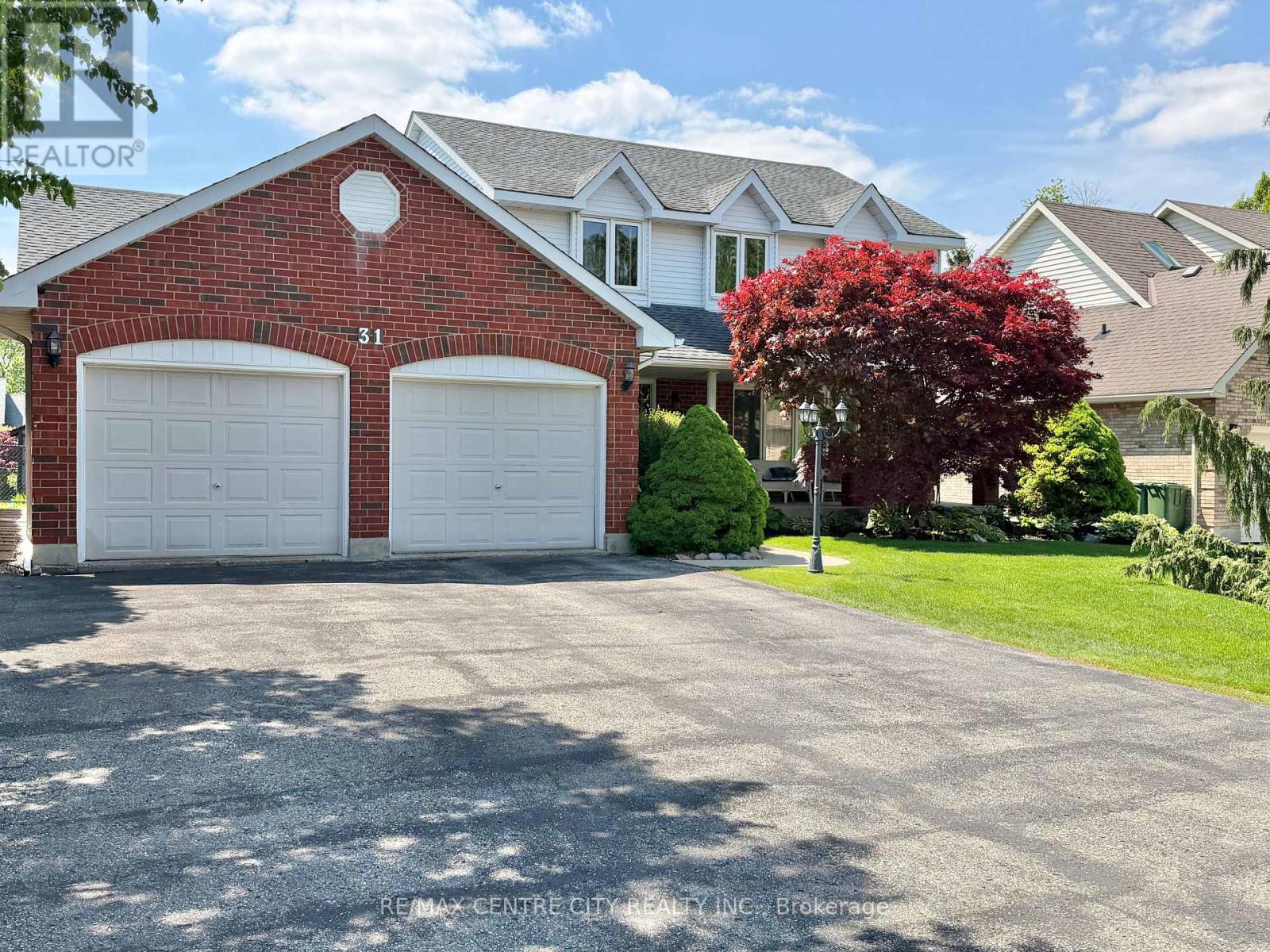 31 CAVANAUGH CRESCENT, St. Thomas