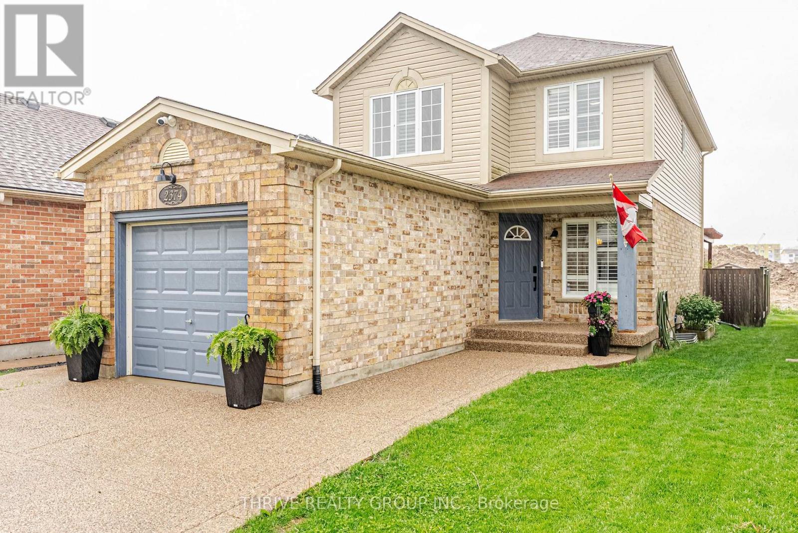 2374 MEADOWGATE BOULEVARD, London South (South U)