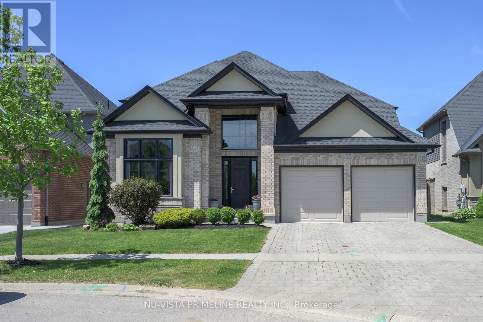 1935 CANVAS WAY, London North (North B)