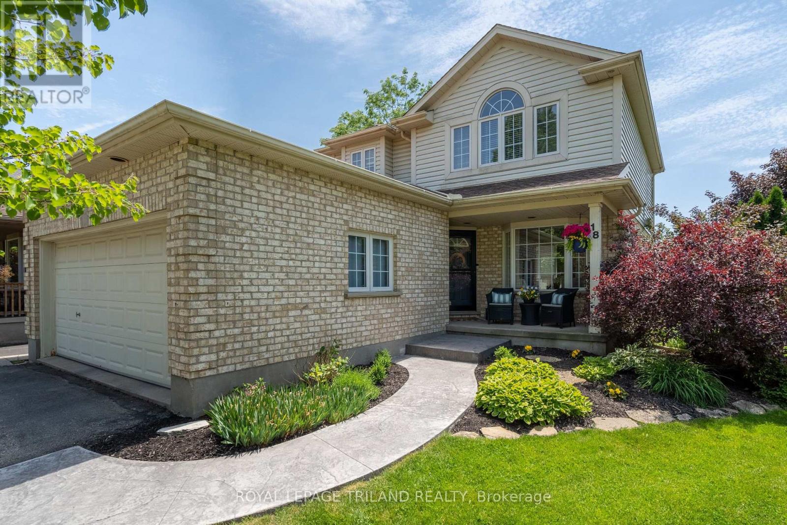 18 SIFTON DRIVE, St. Thomas