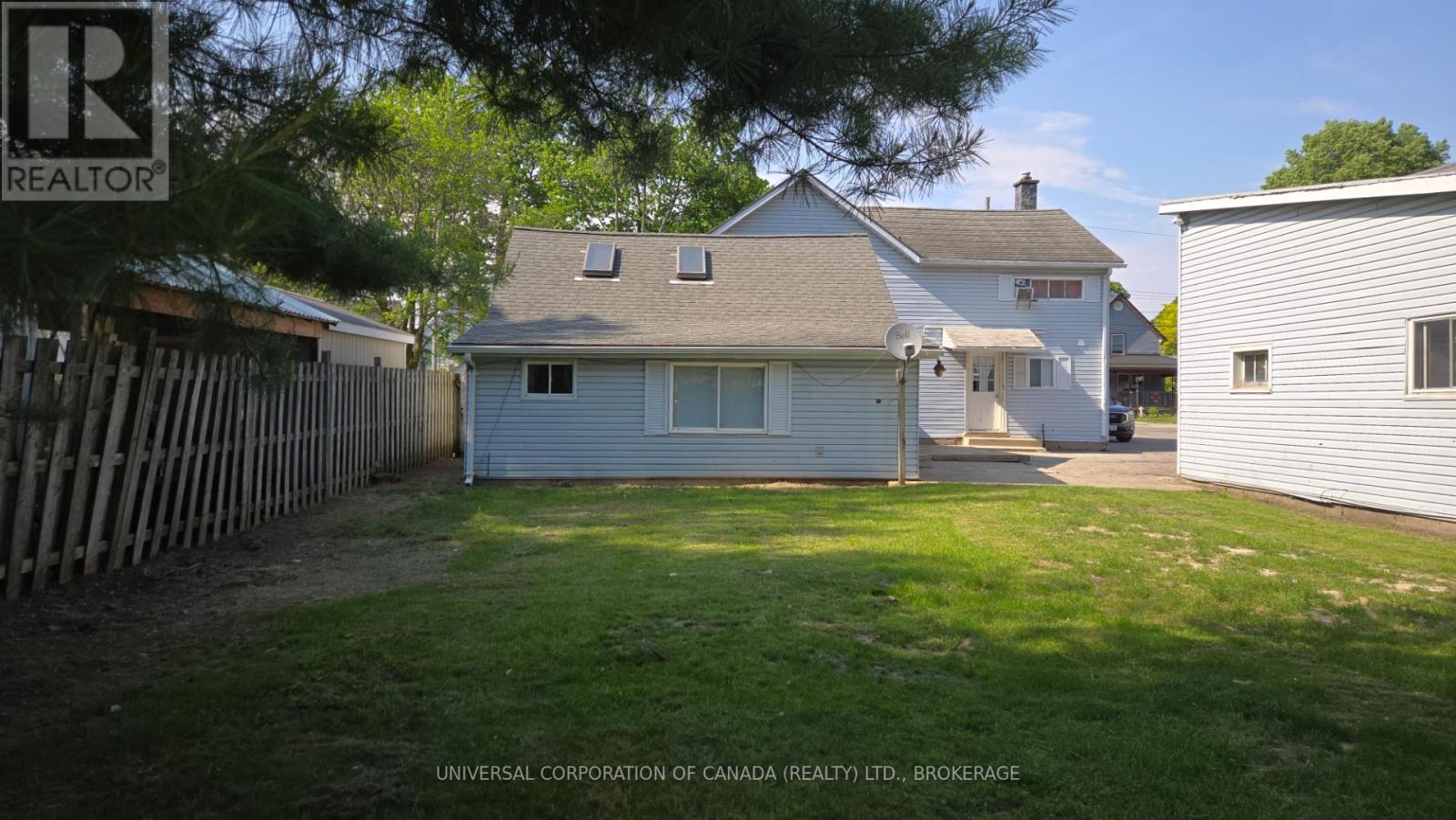 54 SOUTH STREET W, Aylmer