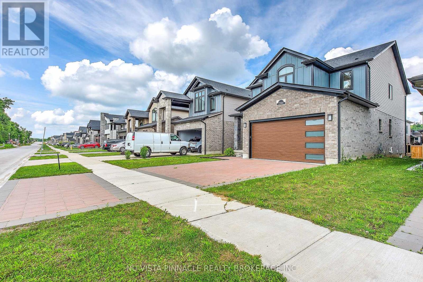 2394 WICKERSON ROAD, London South (South K)
