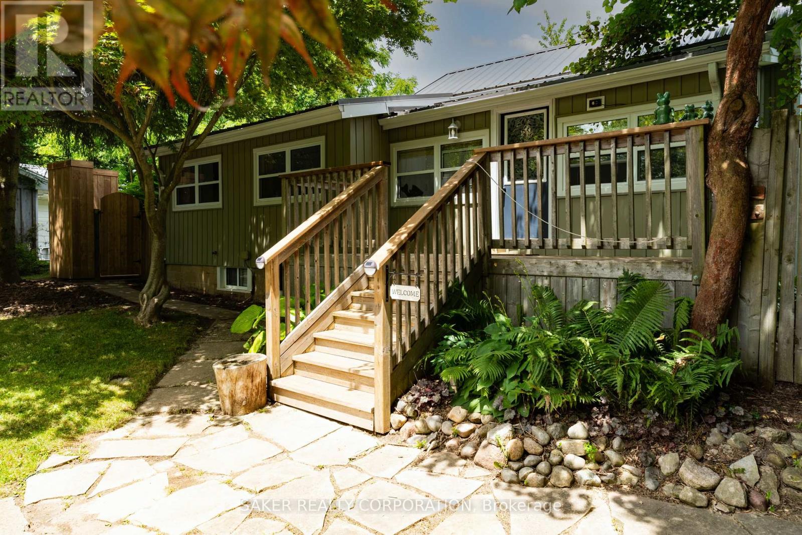 335D GEORGE STREET, Central Elgin (Port Stanley)