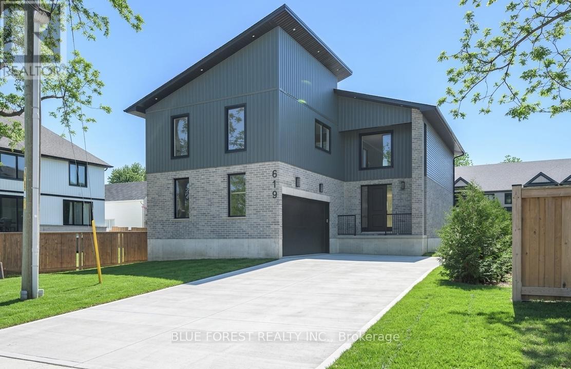 619 LIONS PARK DRIVE, Strathroy-Caradoc (Mount Brydges)