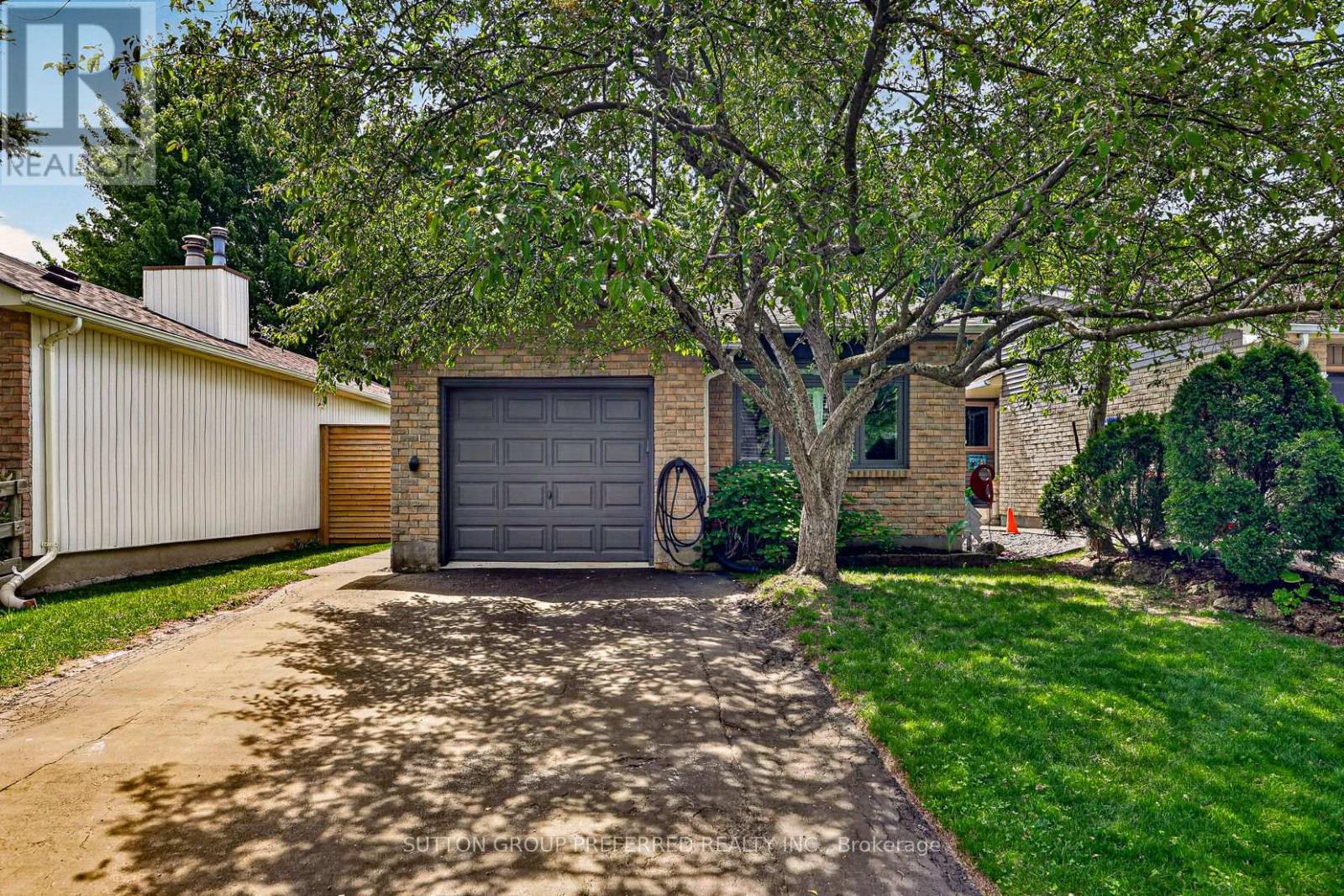 1790 ALDERSBROOK ROAD, London North (North F)