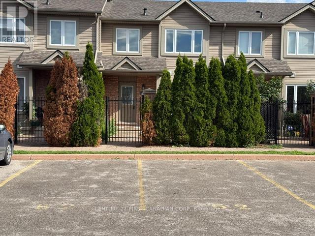 52 - 1600 MICKLEBOROUGH DRIVE, London North (North I)