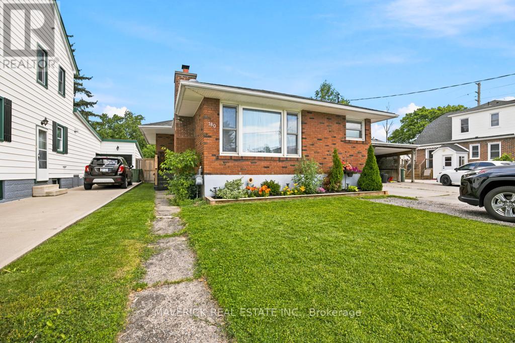 180 FOREST AVENUE, St. Thomas