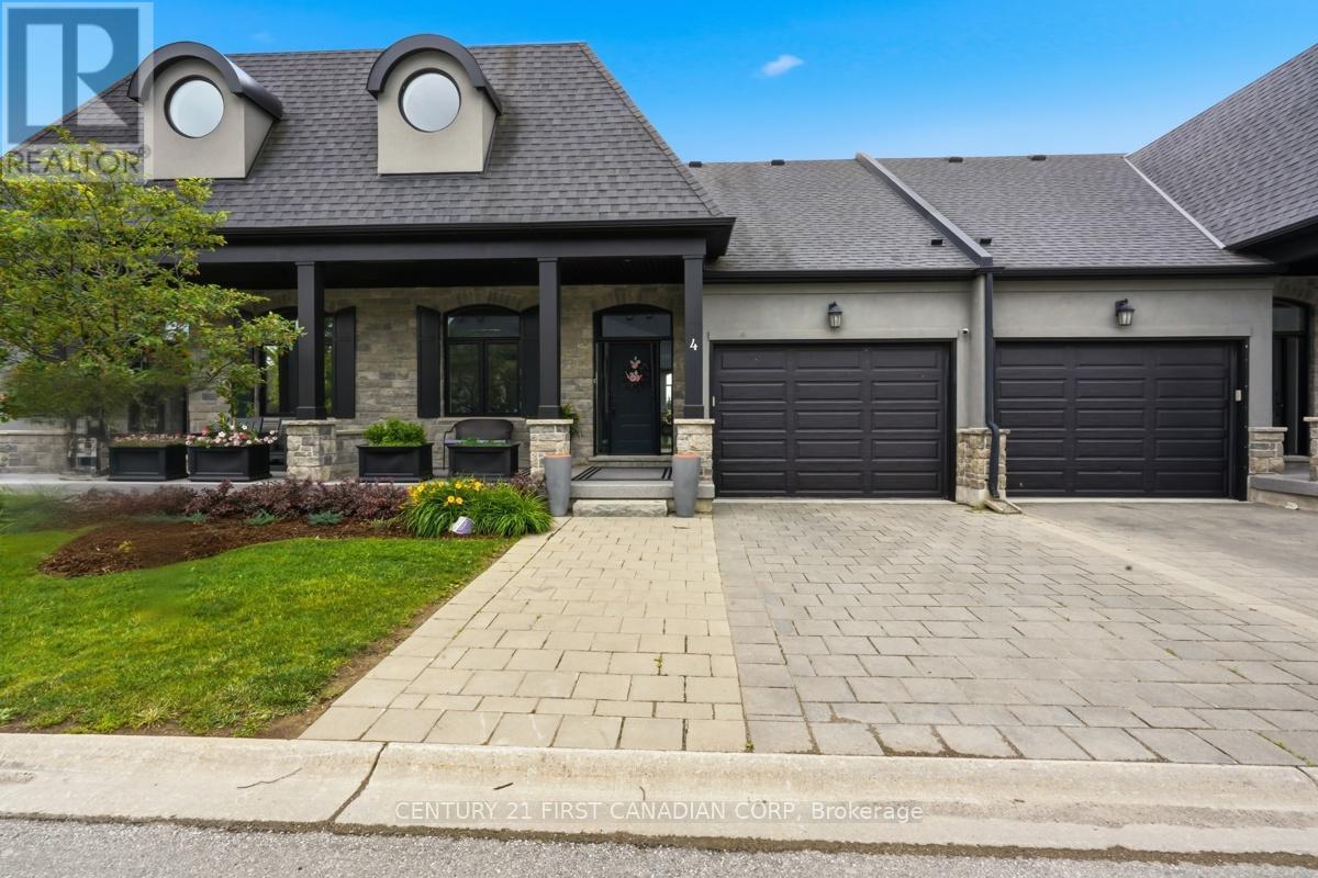 4 - 2215 CALLINGHAM DRIVE, London North (North R)