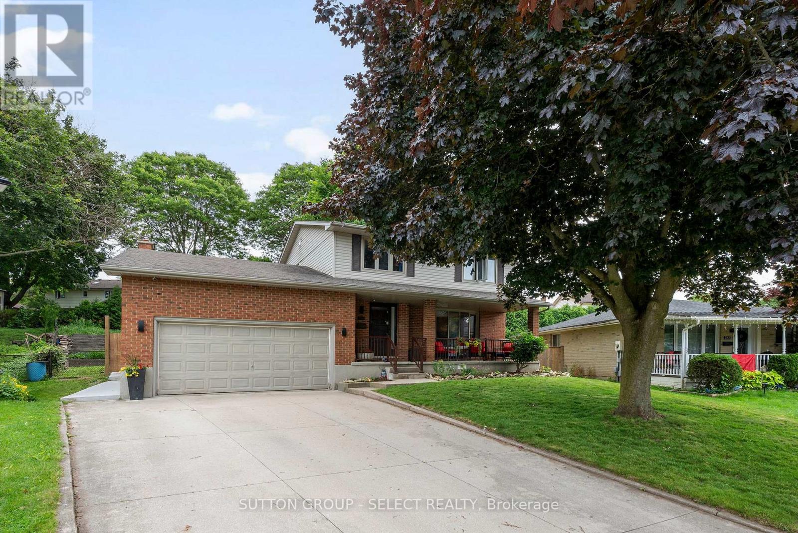 286 HIGHVIEW CRESCENT, London South (South O)